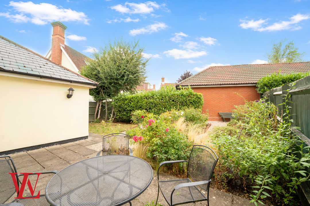 2 bed semi-detached house for sale in The Shearers, Bishop's Stortford, Hertfordshire 22