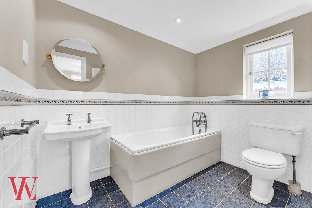 2 bed semi-detached house for sale in The Shearers, Bishop's Stortford, Hertfordshire  - Property Image 15