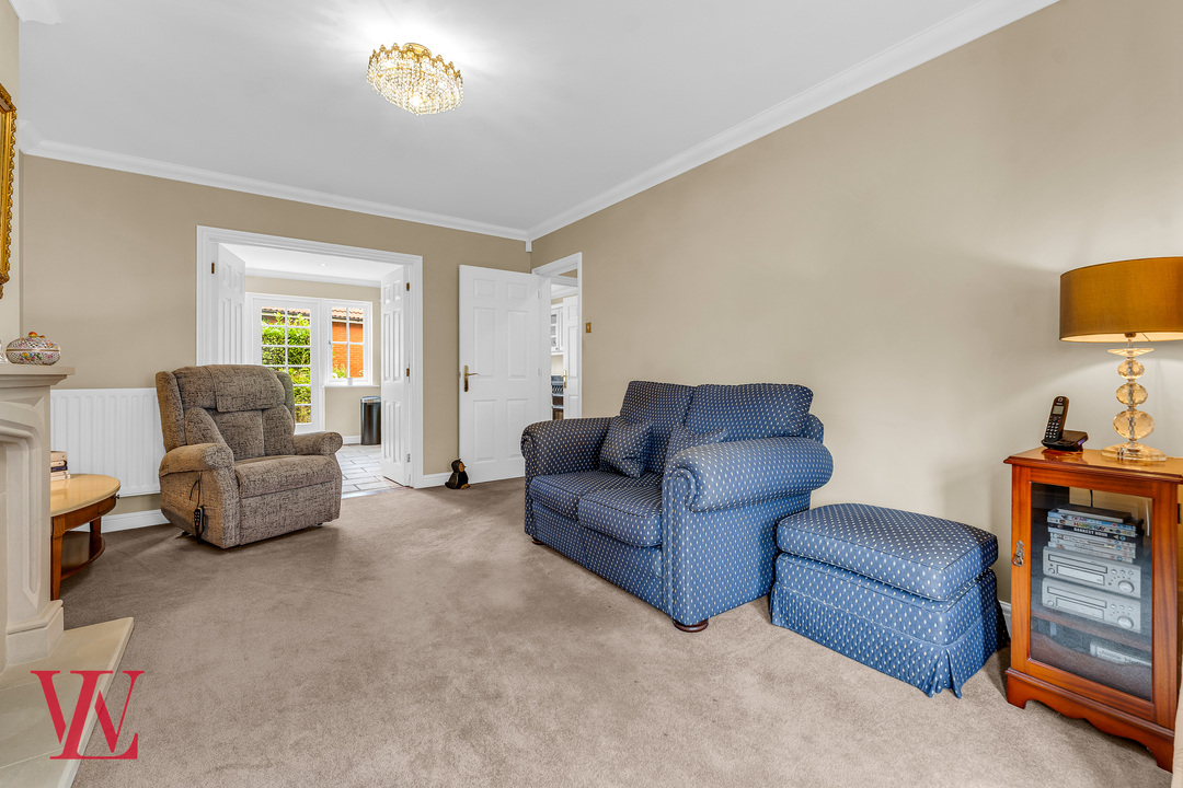 2 bed semi-detached house for sale in The Shearers, Bishop's Stortford, Hertfordshire 10