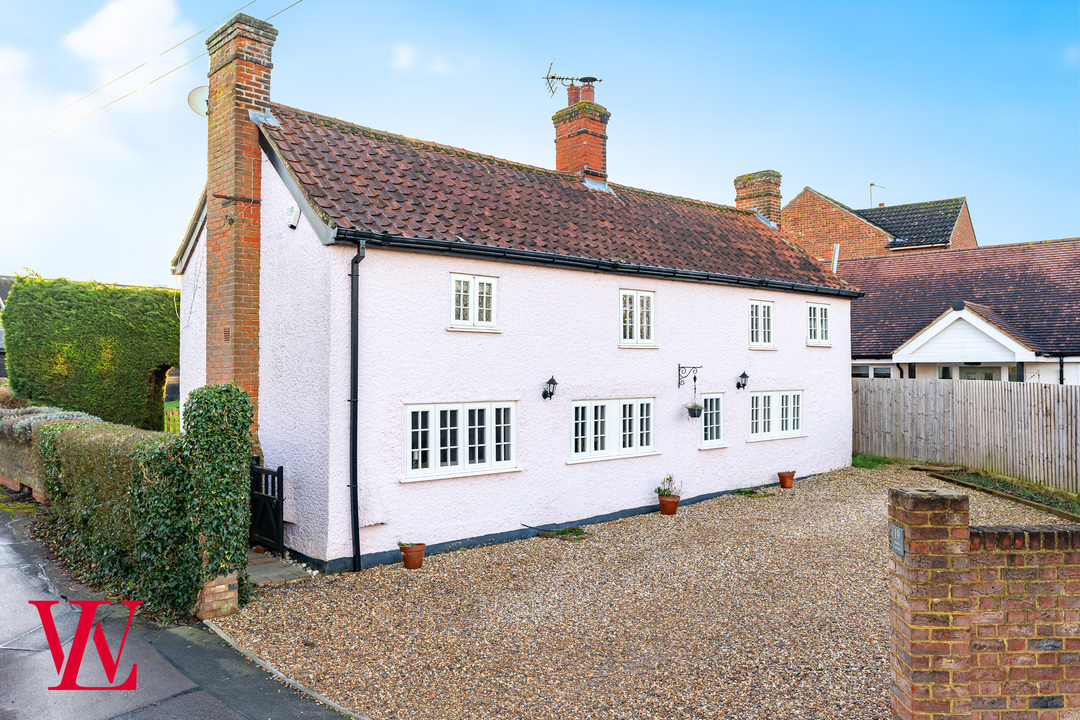 3 bed detached house for sale in Bradley Common, Birchanger, Bishop's Stortford, Hertfordshire  - Property Image 2