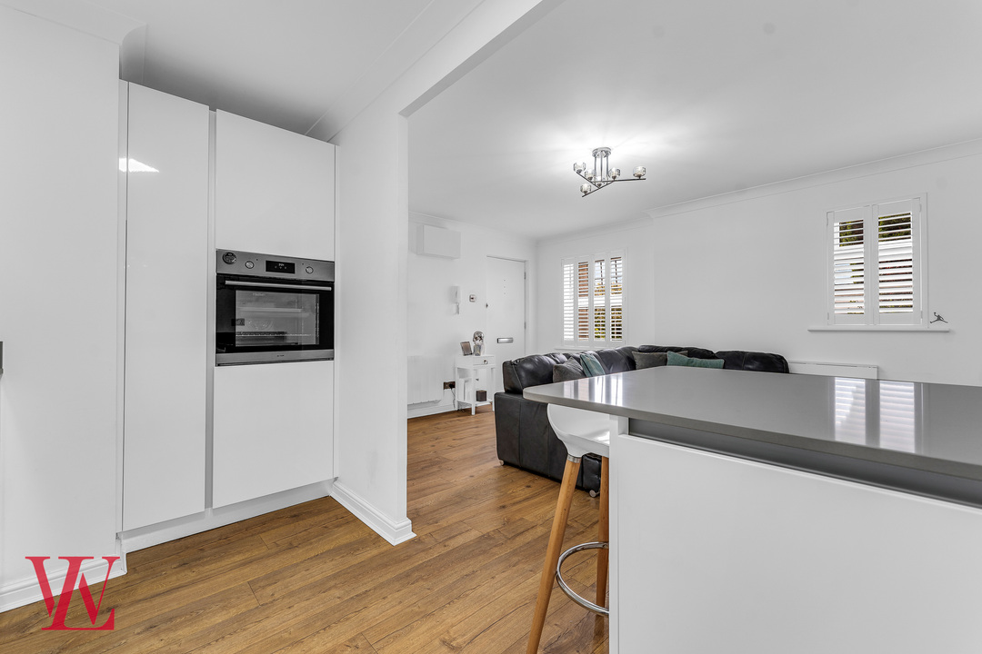 1 bed apartment for sale in Chelmsford House, Chelmsford Road, Dunmow, Essex  - Property Image 3