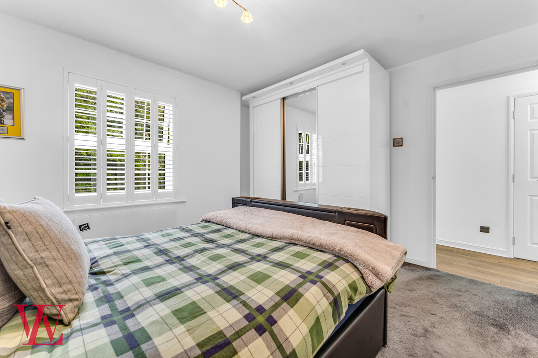 1 bed apartment for sale in Chelmsford House, Chelmsford Road, Dunmow, Essex 7