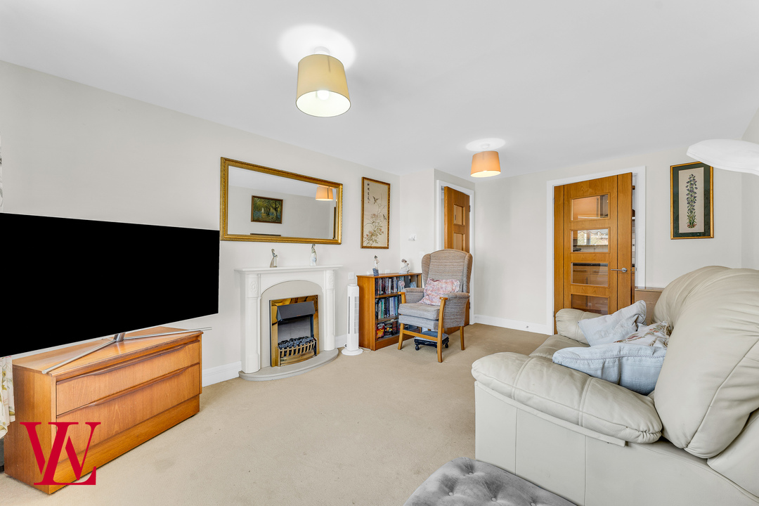 2 bed apartment for sale in Waggoners Court, Legions Way, Bishop's Stortford, Hertfordshire 2