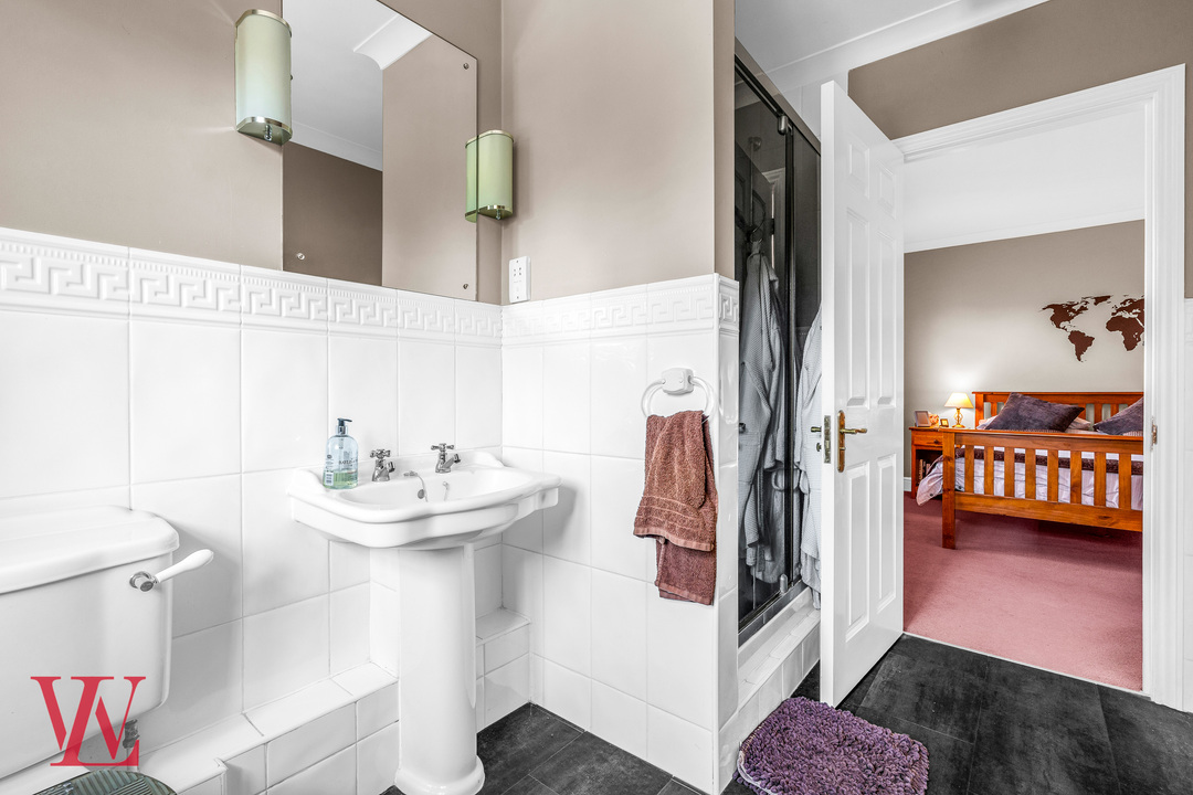 5 bed detached house for sale in Chestnut Drive, Hatfield Heath, Bishop's Stortford, Essex  - Property Image 31