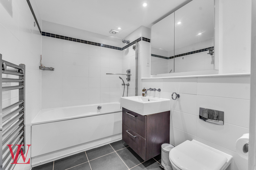 2 bed apartment to rent in Tanners Wharf, Bishop's Stortford, Hertfordshire  - Property Image 11