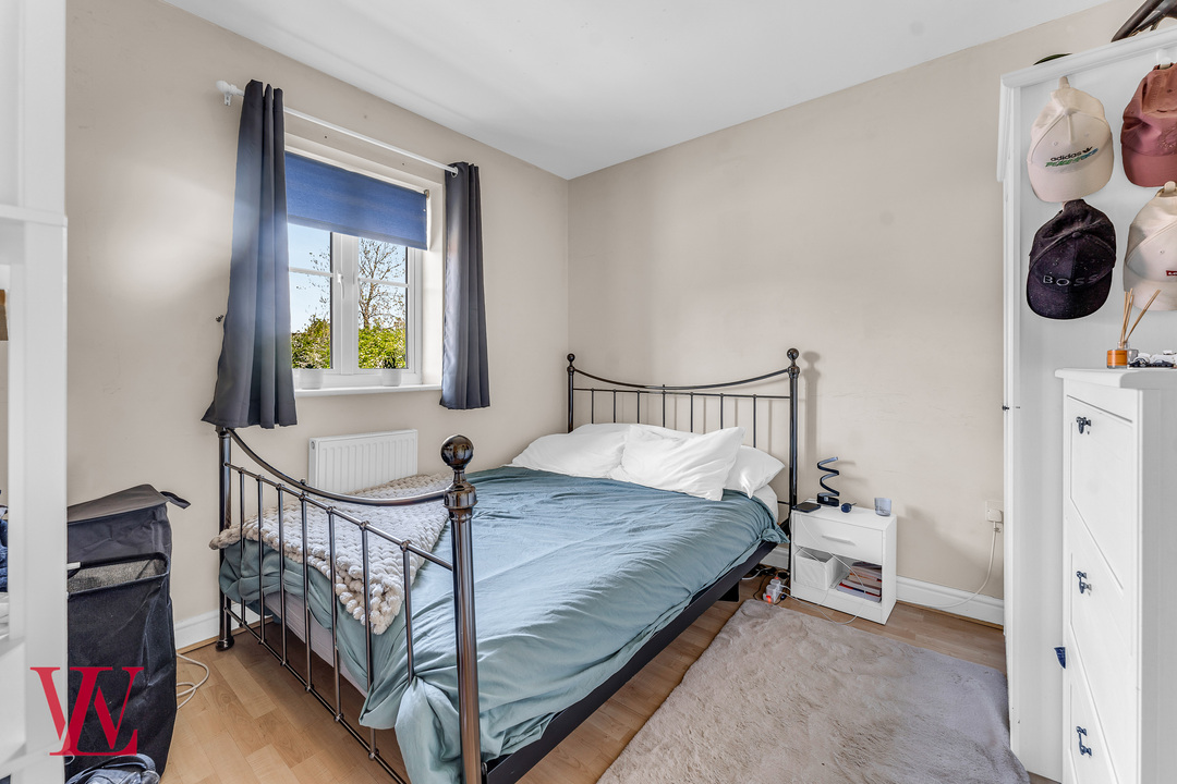 4 bed terraced house for sale in The Coppice, Friedberg Avenue, Bishop's Stortford, Hertfordshire 10