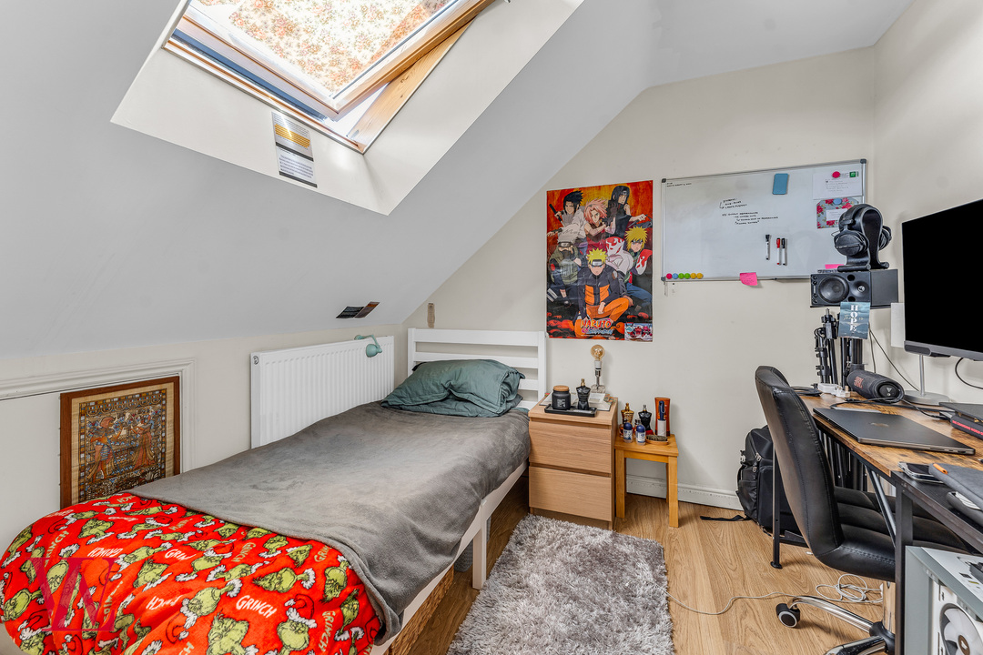 4 bed terraced house for sale in The Coppice, Friedberg Avenue, Bishop's Stortford, Hertfordshire  - Property Image 14