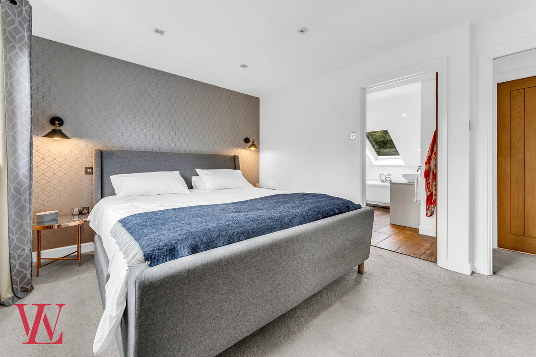 4 bed for sale in Lower Road, Little Hallingbury, Bishop's Stortford, Essex 18