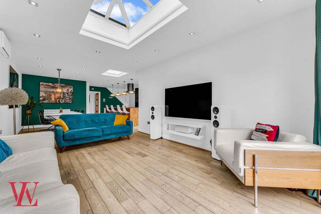 4 bed for sale in Lower Road, Little Hallingbury, Bishop's Stortford, Essex 5
