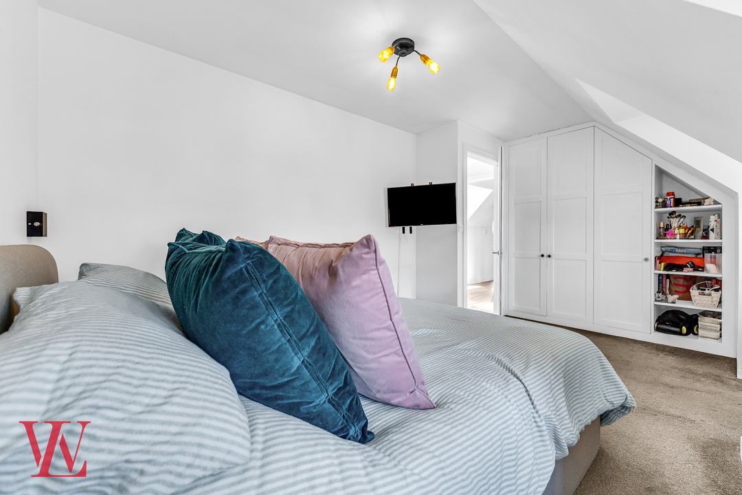 1 bed apartment for sale in Joscelyn Yard, Dunmow Road, Bishop's Stortford, Hertfordshire  - Property Image 11
