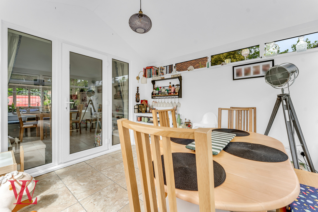 4 bed detached house for sale in Cedar Park, Bishop's Stortford, Hertfordshire  - Property Image 10