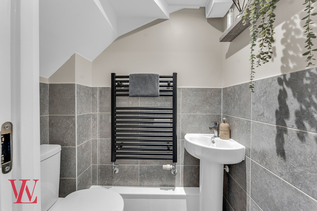 2 bed semi-detached house for sale in Stephenson Drive, Bishop's Stortford 6