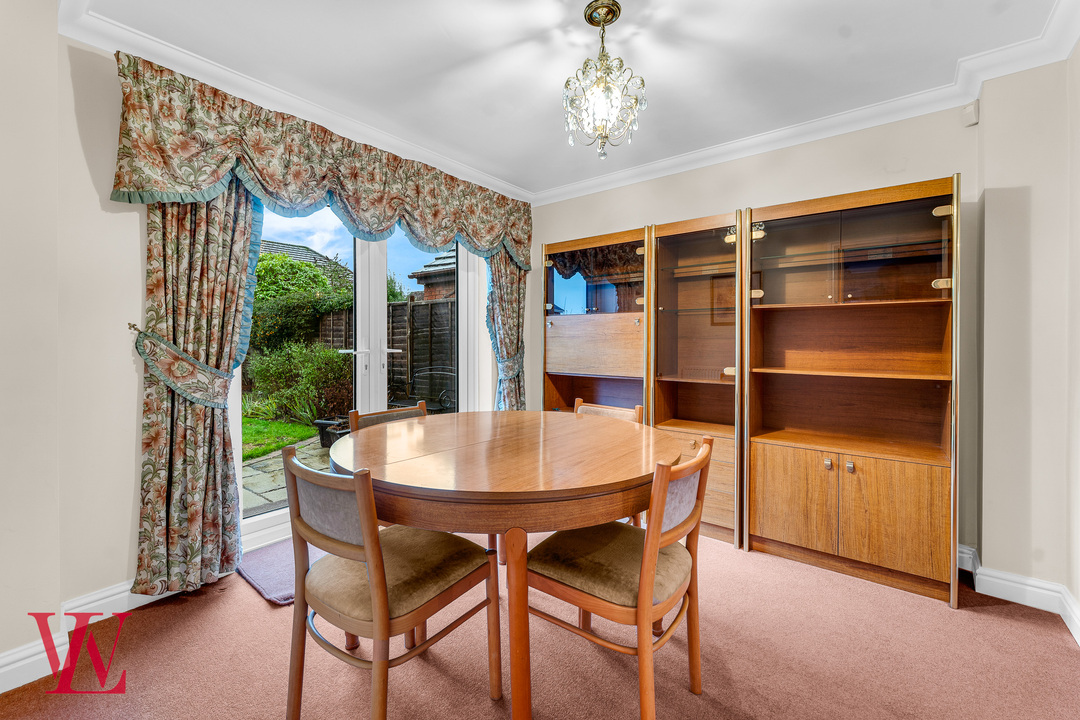 4 bed detached house for sale in Wainwright Street, Bishop's Stortford, Hertfordshire 3