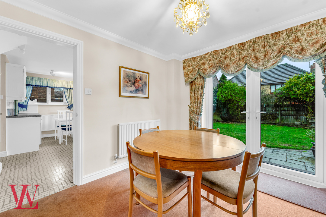 4 bed detached house for sale in Wainwright Street, Bishop's Stortford, Hertfordshire  - Property Image 5