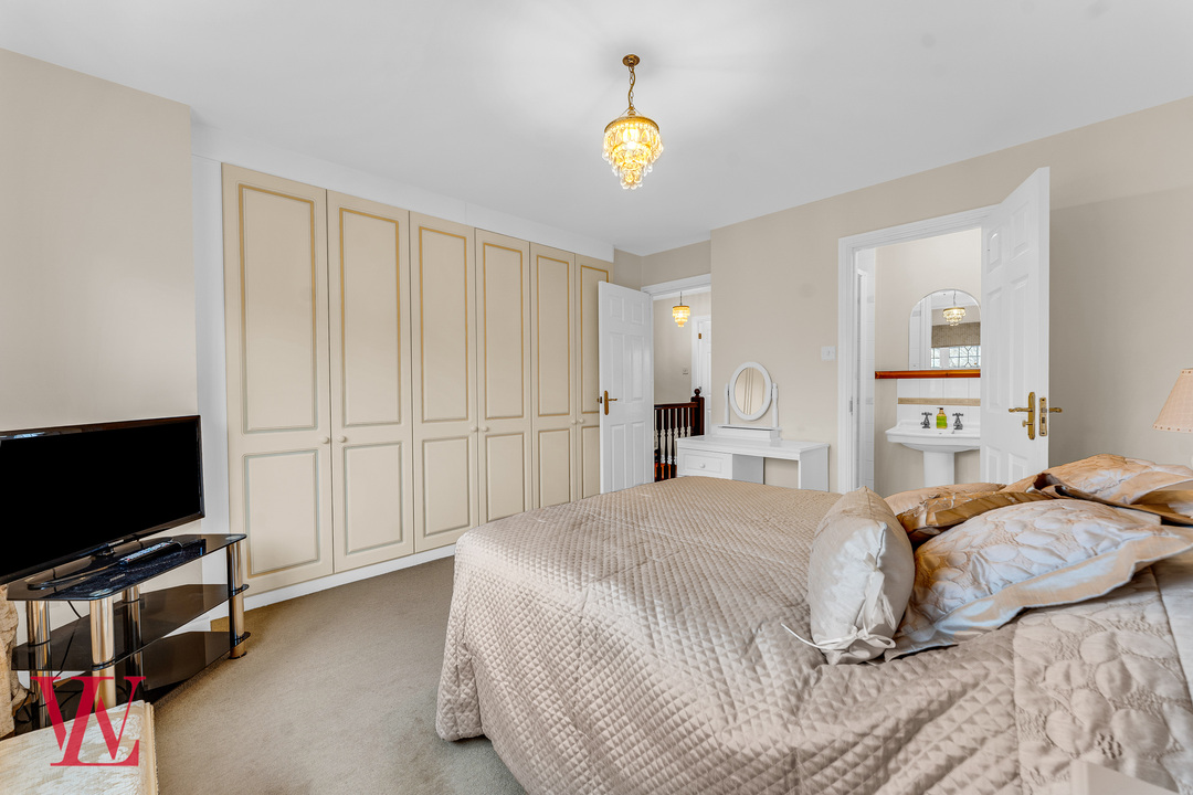 4 bed detached house for sale in Wainwright Street, Bishop's Stortford, Hertfordshire  - Property Image 15