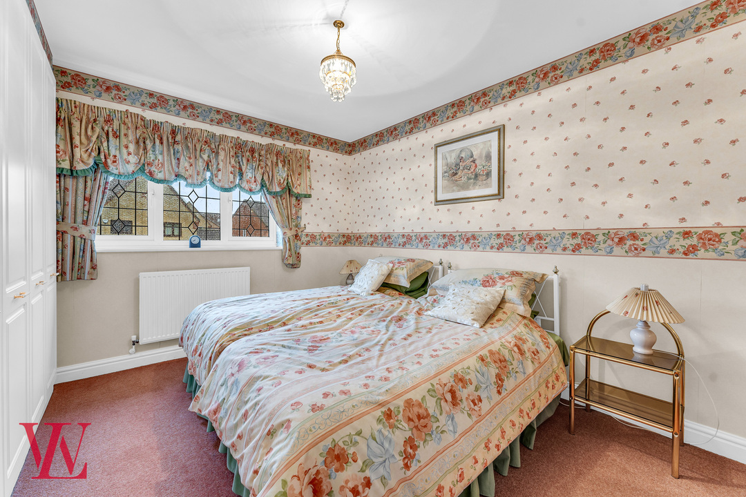 4 bed detached house for sale in Wainwright Street, Bishop's Stortford, Hertfordshire 16