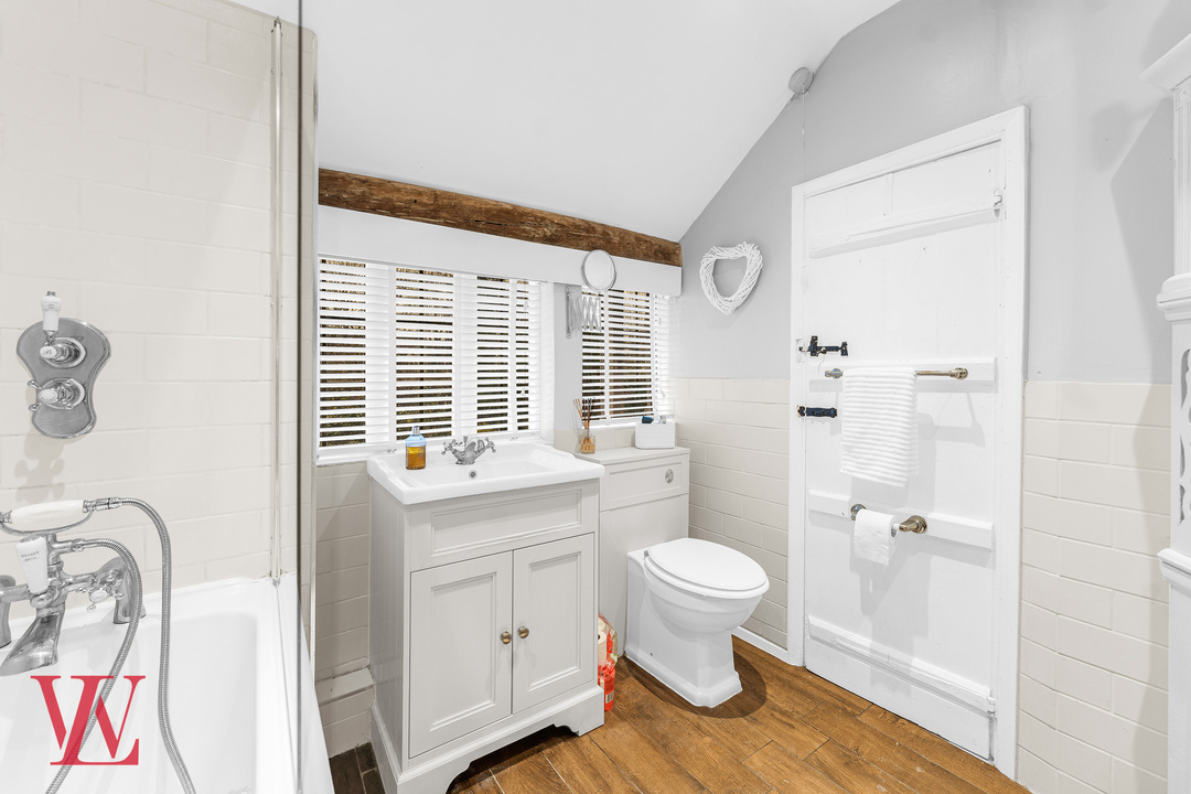 3 bed semi-detached house for sale in Garnetts Cottage, Braintree Road, Felsted, Dunmow, Essex  - Property Image 18