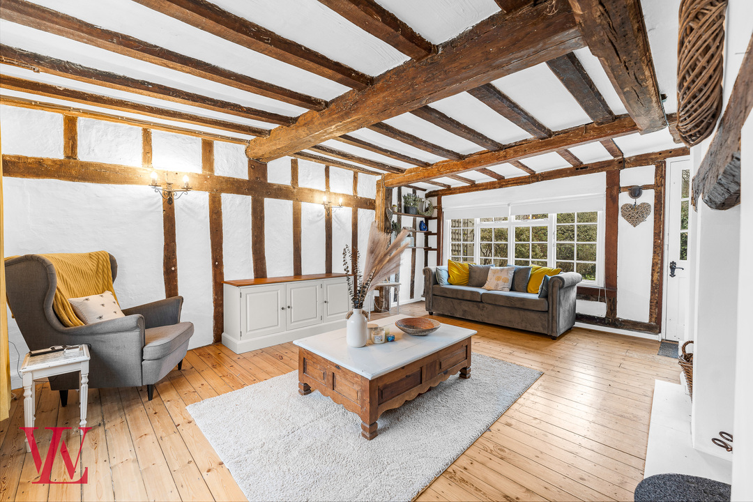 3 bed semi-detached house for sale in Garnetts Cottage, Braintree Road, Felsted, Dunmow, Essex  - Property Image 3