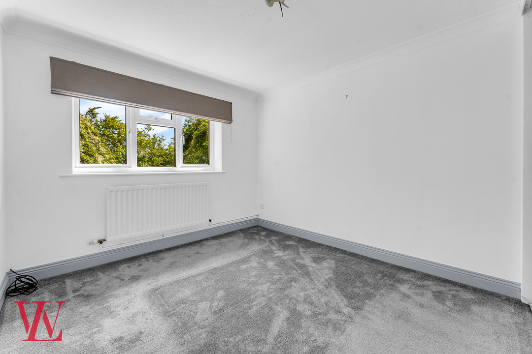 1 bed maisonette for sale in Ashdale, Bishop's Stortford, Hertfordshire 8