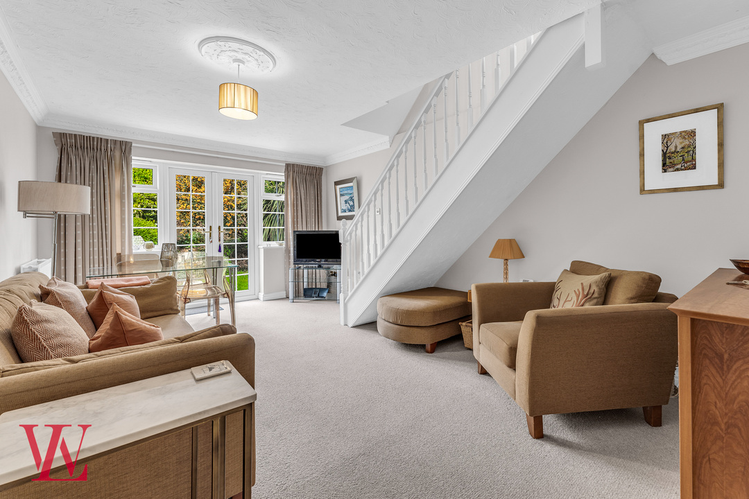 2 bed end of terrace house for sale in The Bourne, Bishop's Stortford, Hertfordshire  - Property Image 2