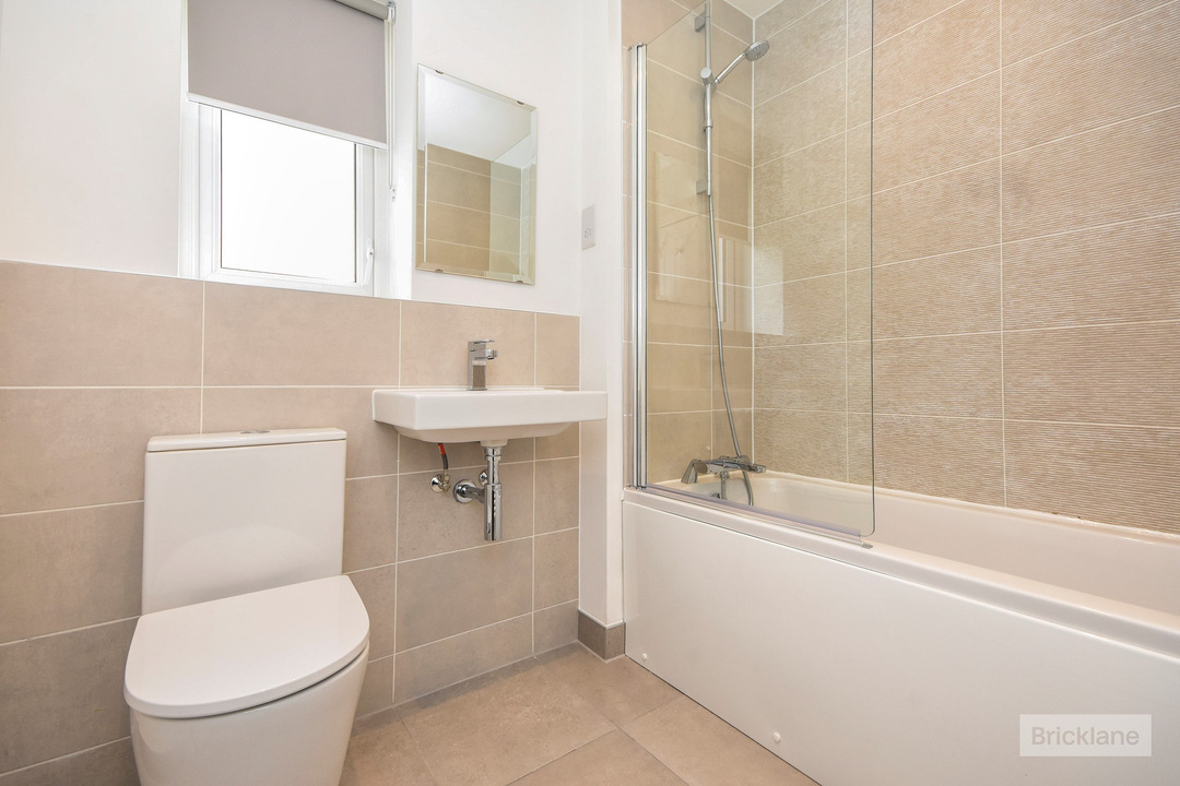 3 bed detached house to rent in Poolbay Meadow, Little Dunmow, Dunmow, Essex  - Property Image 9