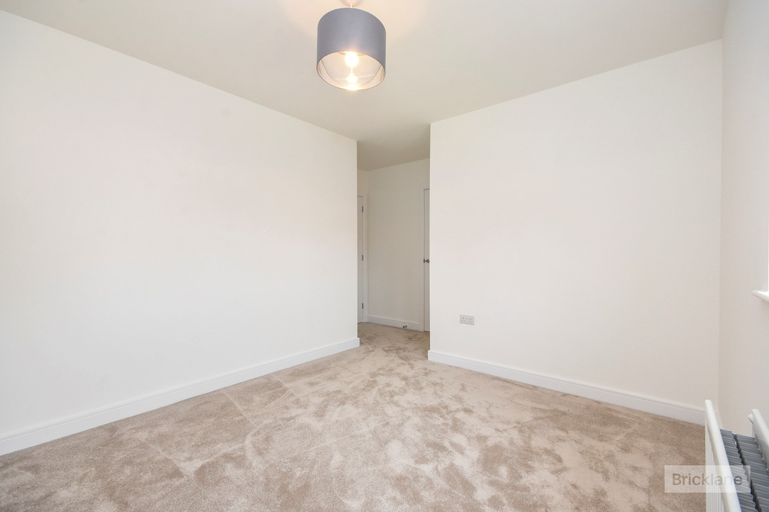 3 bed detached house to rent in Poolbay Meadow, Little Dunmow, Dunmow, Essex  - Property Image 5