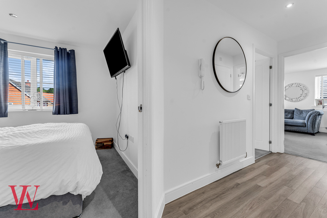 2 bed apartment for sale in Thorpe Road, Bishop's Stortford, Hertfordshire 9