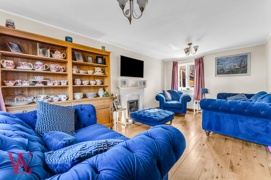 4 bed detached house for sale in The Ridings, Bishop's Stortford, Hertfordshire 1