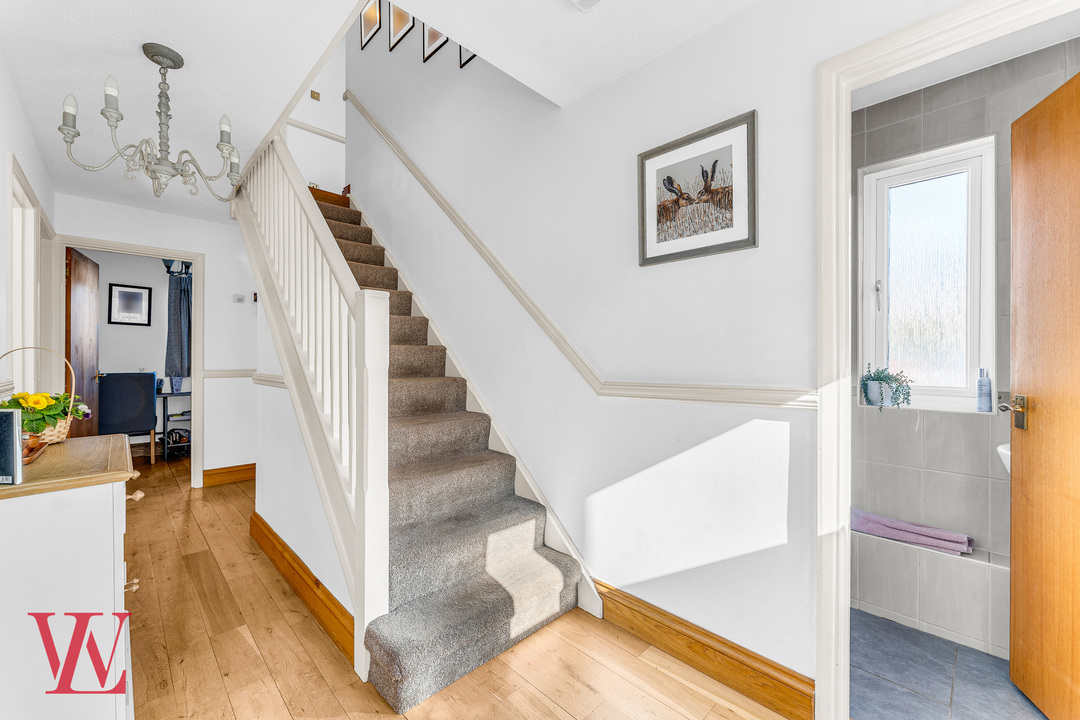 4 bed detached house for sale in The Ridings, Bishop's Stortford, Hertfordshire 5