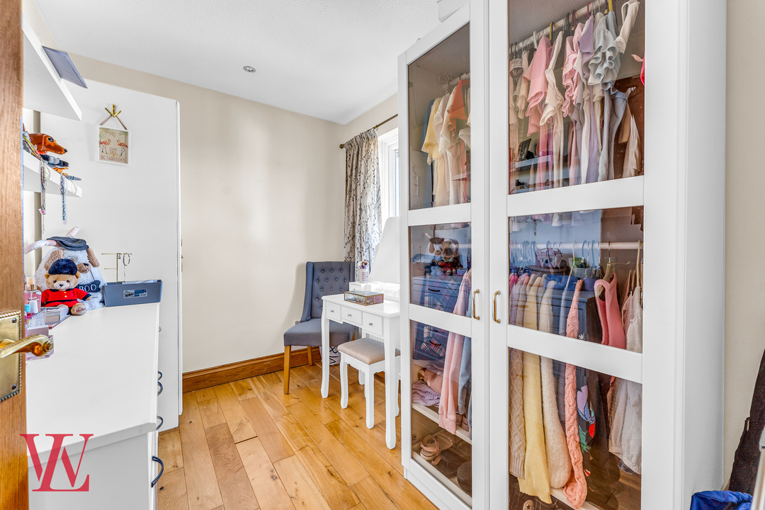 4 bed detached house for sale in The Ridings, Bishop's Stortford, Hertfordshire  - Property Image 16