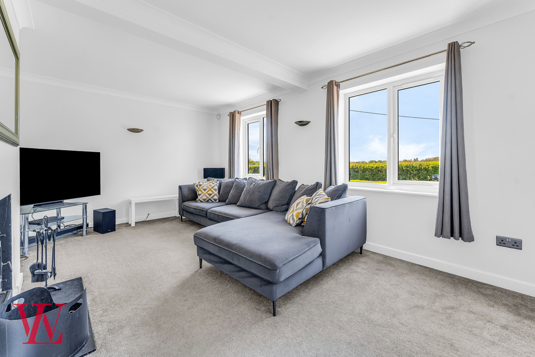 3 bed detached house for sale in Ardley End, Hatfield Heath, Bishop's Stortford, Essex 7