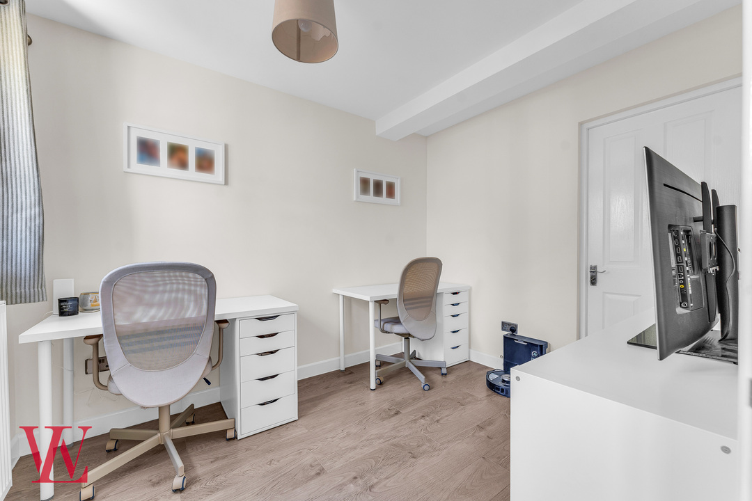 3 bed detached house for sale in Ardley End, Hatfield Heath, Bishop's Stortford, Essex  - Property Image 12