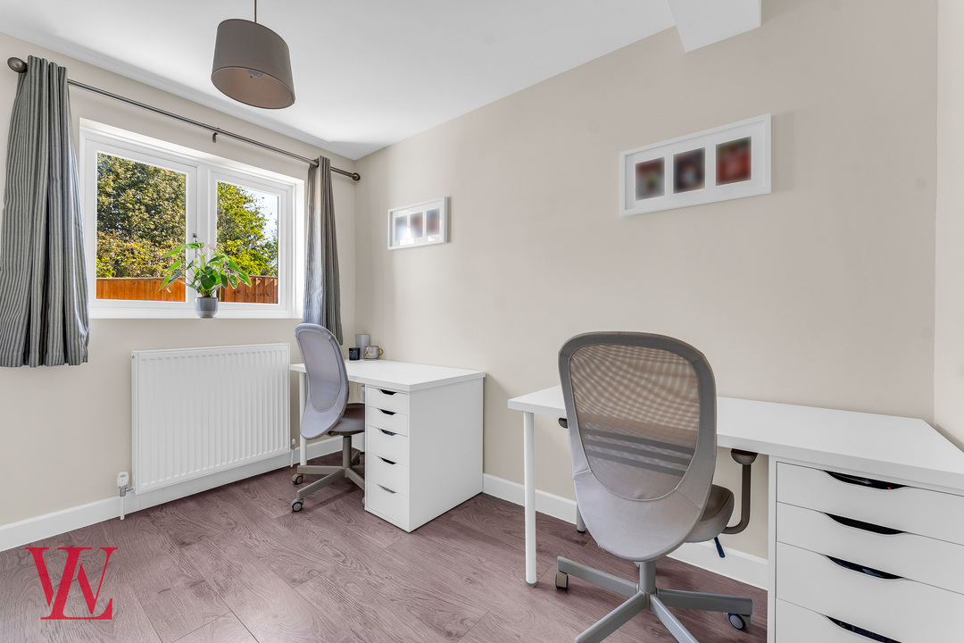 3 bed detached house for sale in Ardley End, Hatfield Heath, Bishop's Stortford, Essex 10
