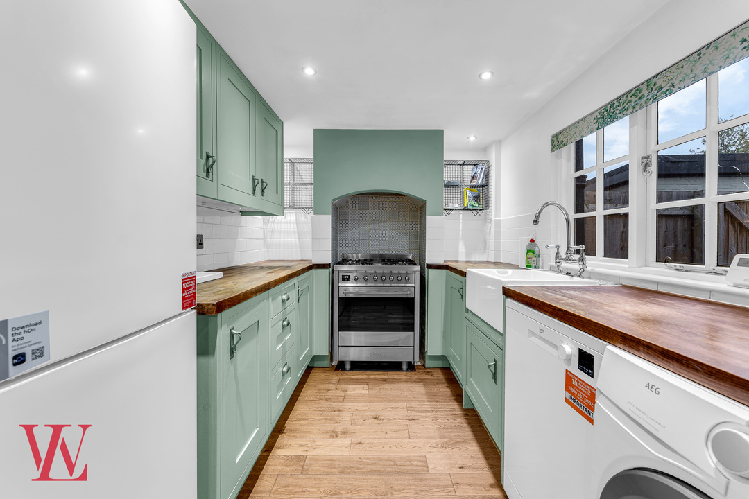 3 bed cottage for sale in The Endway, Great Easton, Dunmow, Essex 4