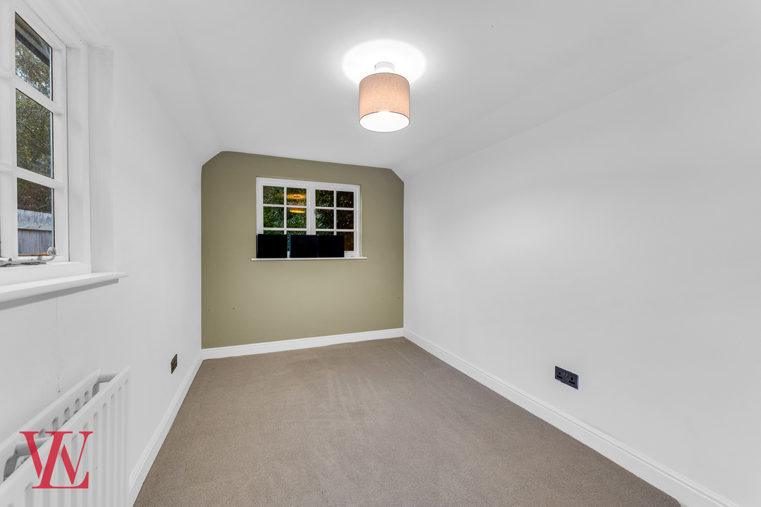 3 bed cottage for sale in The Endway, Great Easton, Dunmow, Essex 9