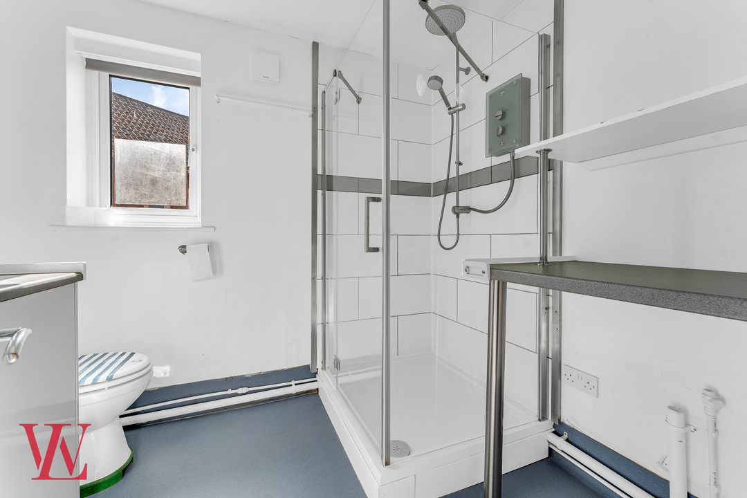 3 bed end of terrace house for sale in Long Croft, Takeley, Bishop's Stortford, Essex 11