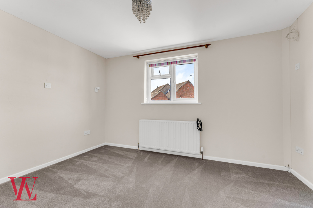 3 bed end of terrace house for sale in Long Croft, Takeley, Bishop's Stortford, Essex  - Property Image 11