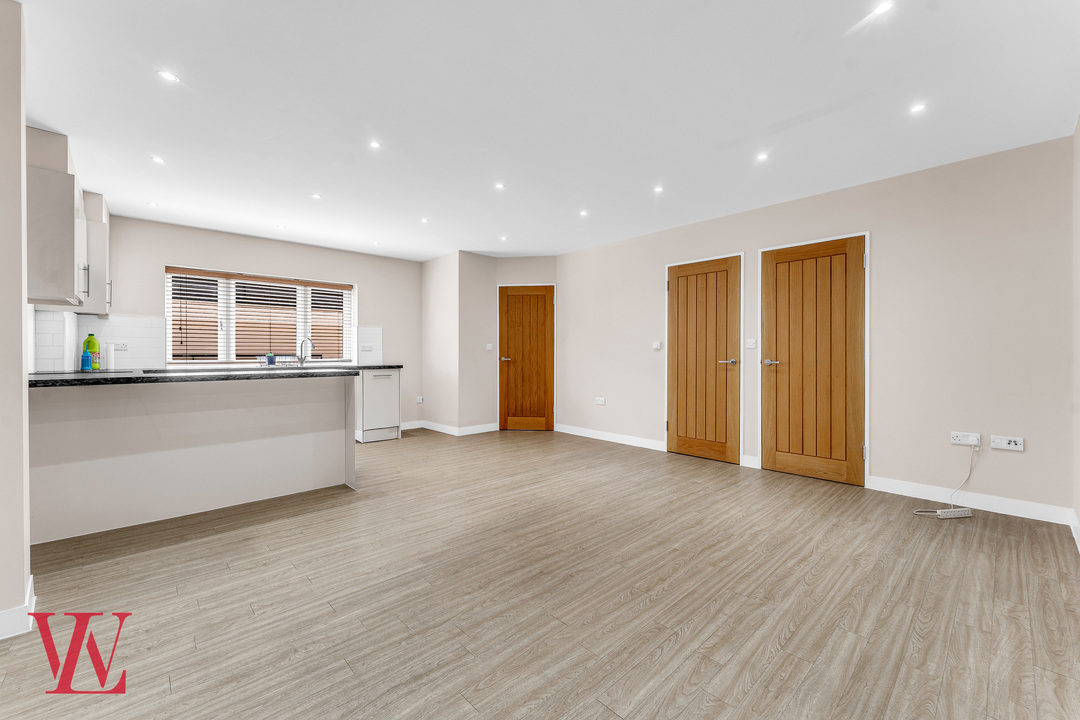 2 bed terraced house to rent in Adams Barn, Hunsdon Road, Ware, Hertfordshire  - Property Image 4