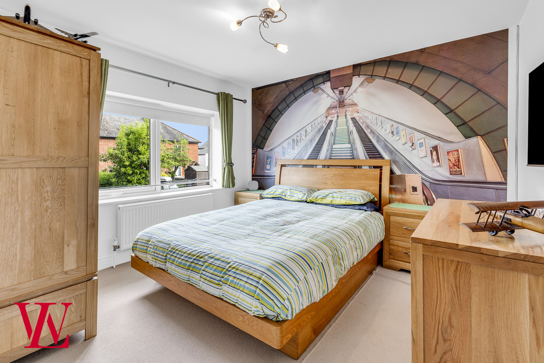 4 bed semi-detached house for sale in Nursery Close, Bishop's Stortford, Hertfordshire  - Property Image 18