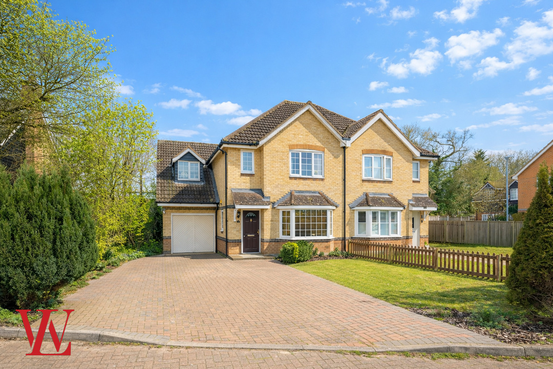 4 bed semi-detached house for sale in Gorefeld, Takeley, Bishop's Stortford, Essex - Property Image 1