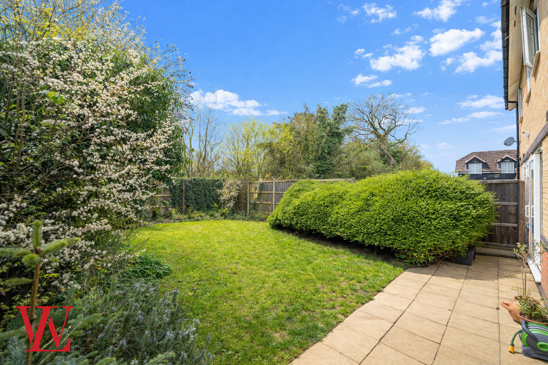 4 bed semi-detached house for sale in Gorefeld, Takeley, Bishop's Stortford, Essex  - Property Image 13