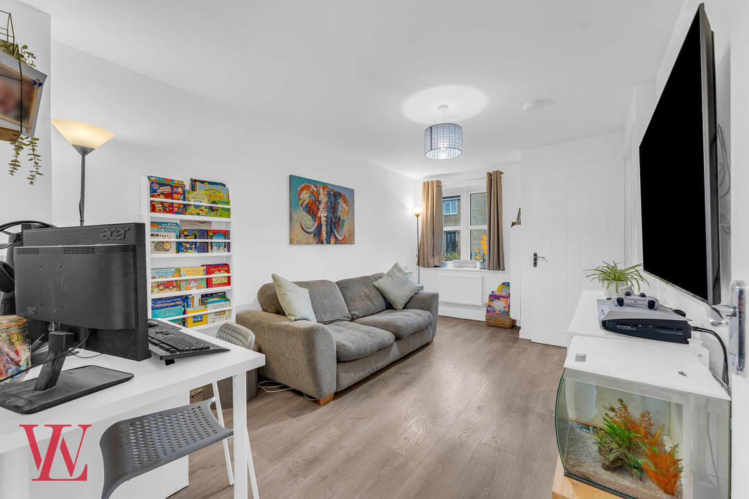 2 bed semi-detached house for sale in Thorpe Road, Bishop's Stortford 2