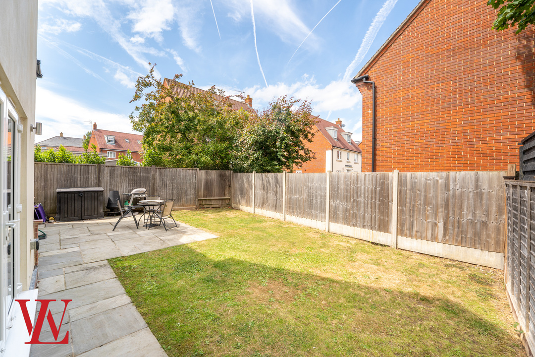 4 bed detached house for sale in Bella View, Dunmow Road, Takeley, Bishop's Stortford, Hertfordshire 25