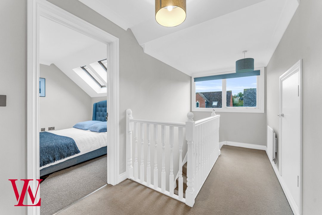 4 bed terraced house for sale in Cavell Drive, Bishop's Stortford, Hertfordshire  - Property Image 12