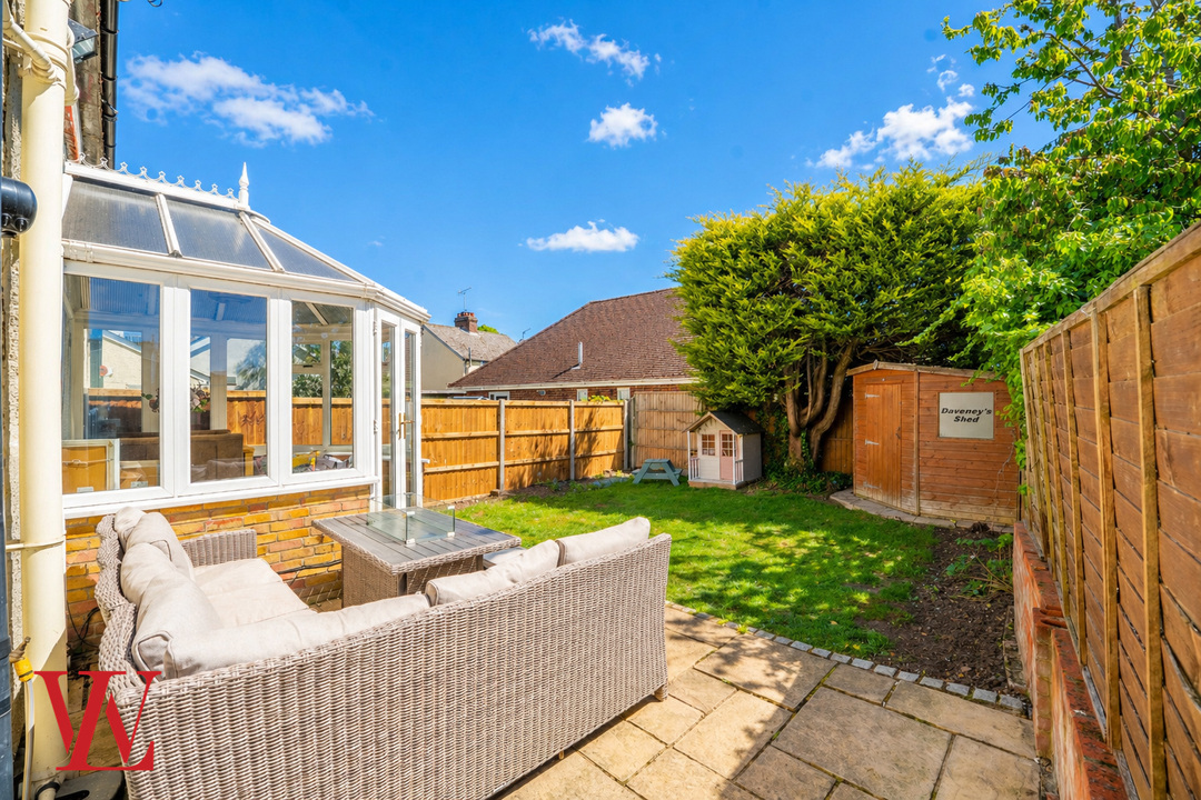 3 bed semi-detached house for sale in Cambridge Road, Stansted, Essex  - Property Image 19