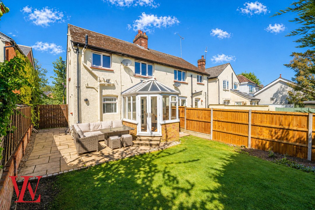 3 bed semi-detached house for sale in Cambridge Road, Stansted, Essex  - Property Image 18