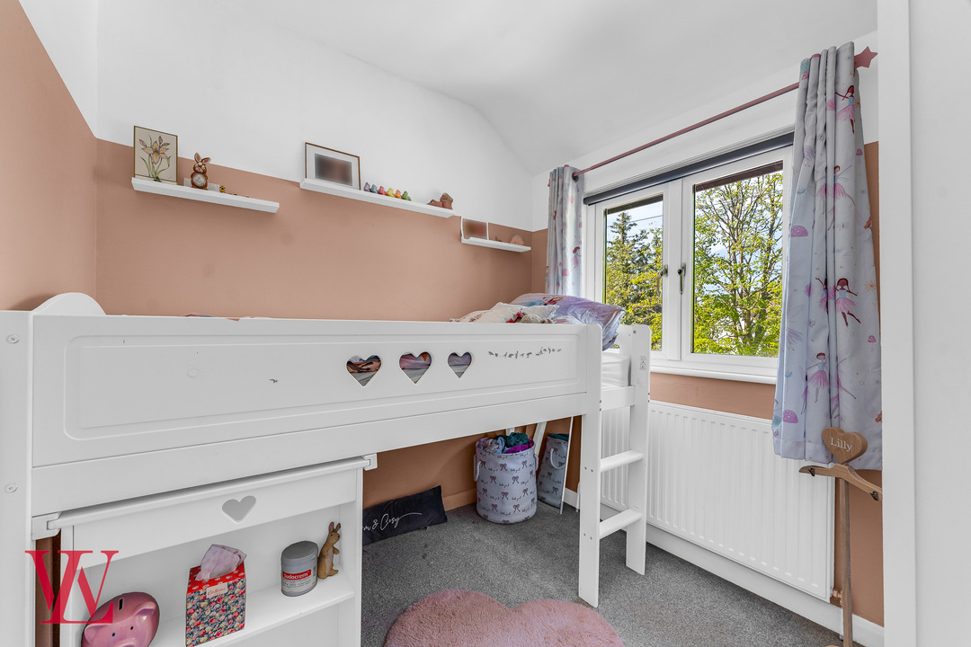 3 bed semi-detached house for sale in Cambridge Road, Stansted, Essex  - Property Image 17