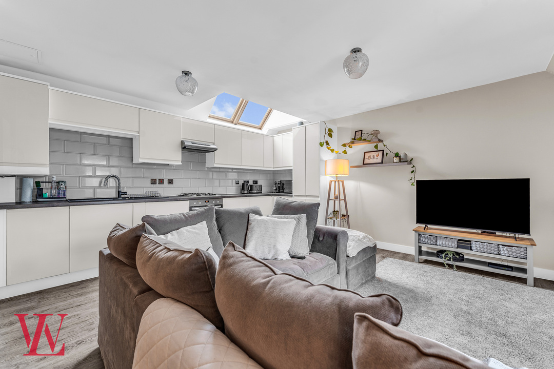 1 bed apartment for sale in Bowling House, Heron Court, Bishop's Stortford, Hertfordshire  - Property Image 8