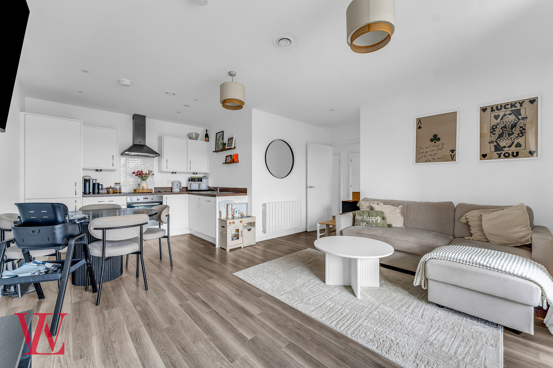 1 bed apartment for sale in Carriage House, Morton Peto Road, Bishop's Stortford, Hertfordshire 1