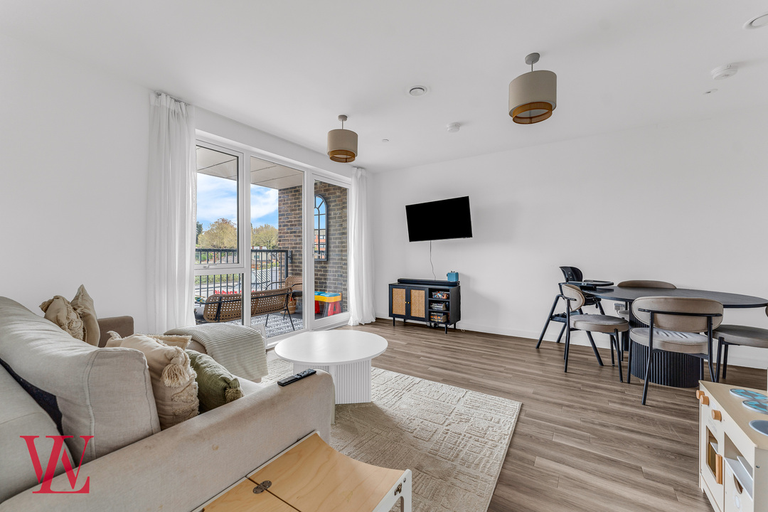 1 bed apartment for sale in Carriage House, Morton Peto Road, Bishop's Stortford, Hertfordshire  - Property Image 5